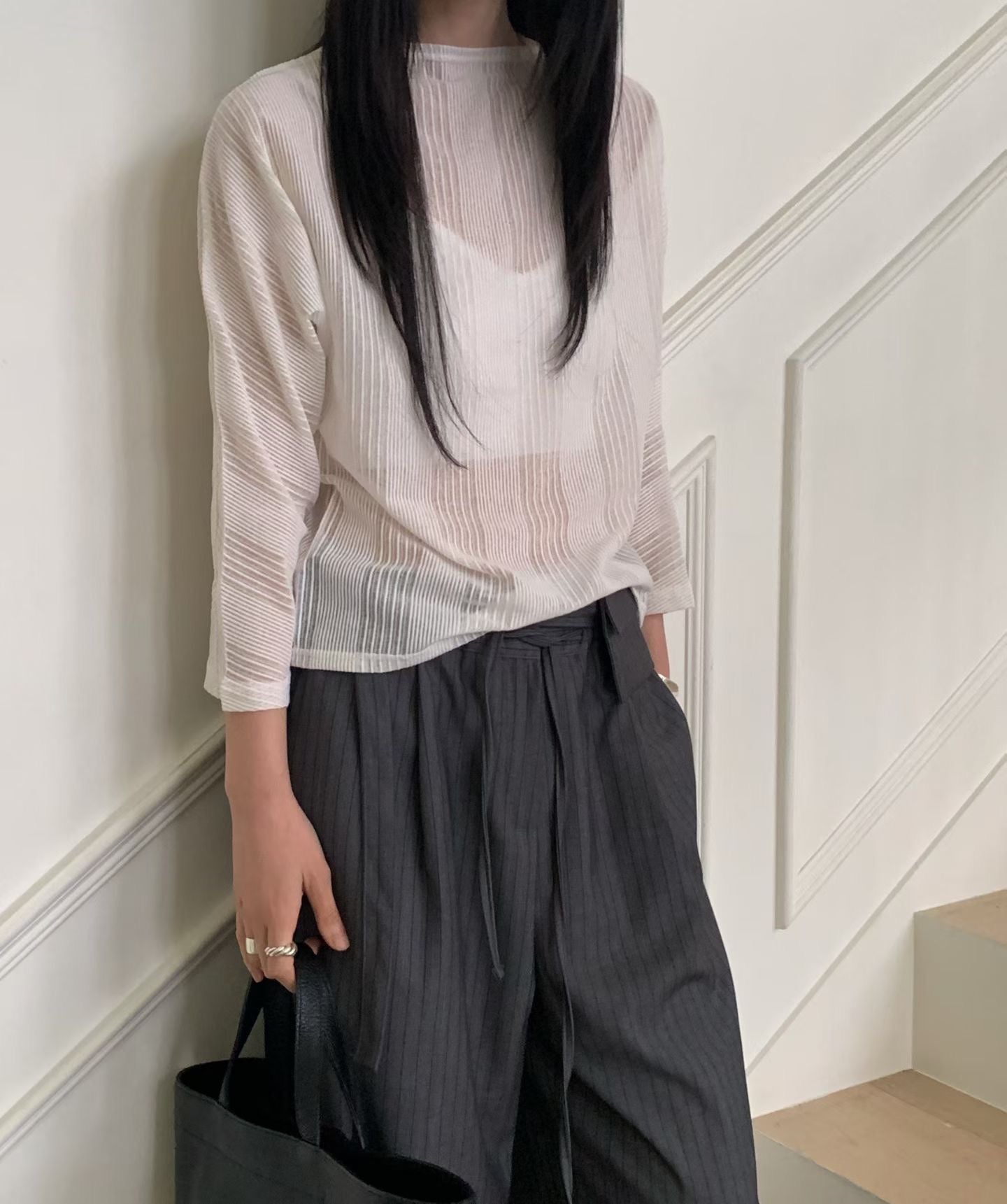 直紋鈕扣冷衫 | Striped Sheer 2-way Cardi-Top