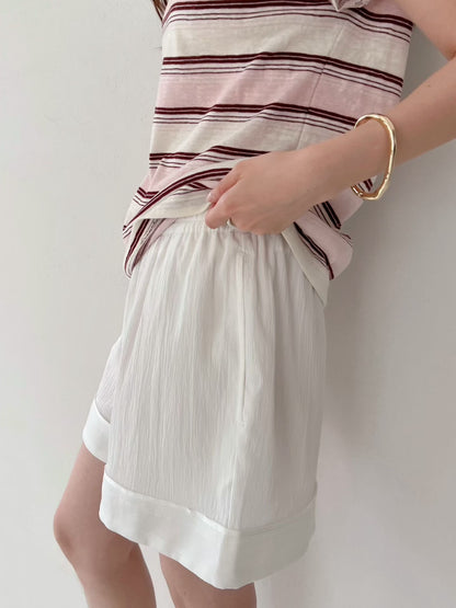 Micro-Textured Tailored Shorts | 極簡暗豎紋短褲