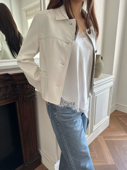 Slanted Lace Cami | 斜邊蕾絲細節背心