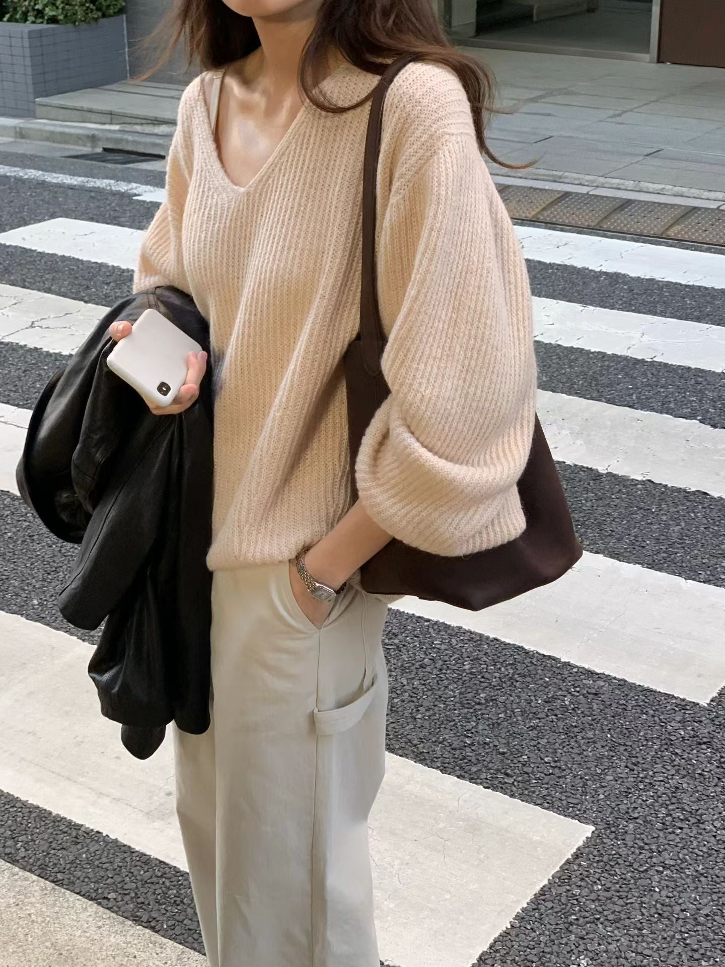<皇牌檔口出品>￼Breezy Slouchy V-Neck Knit | 輕版燈籠袖針織