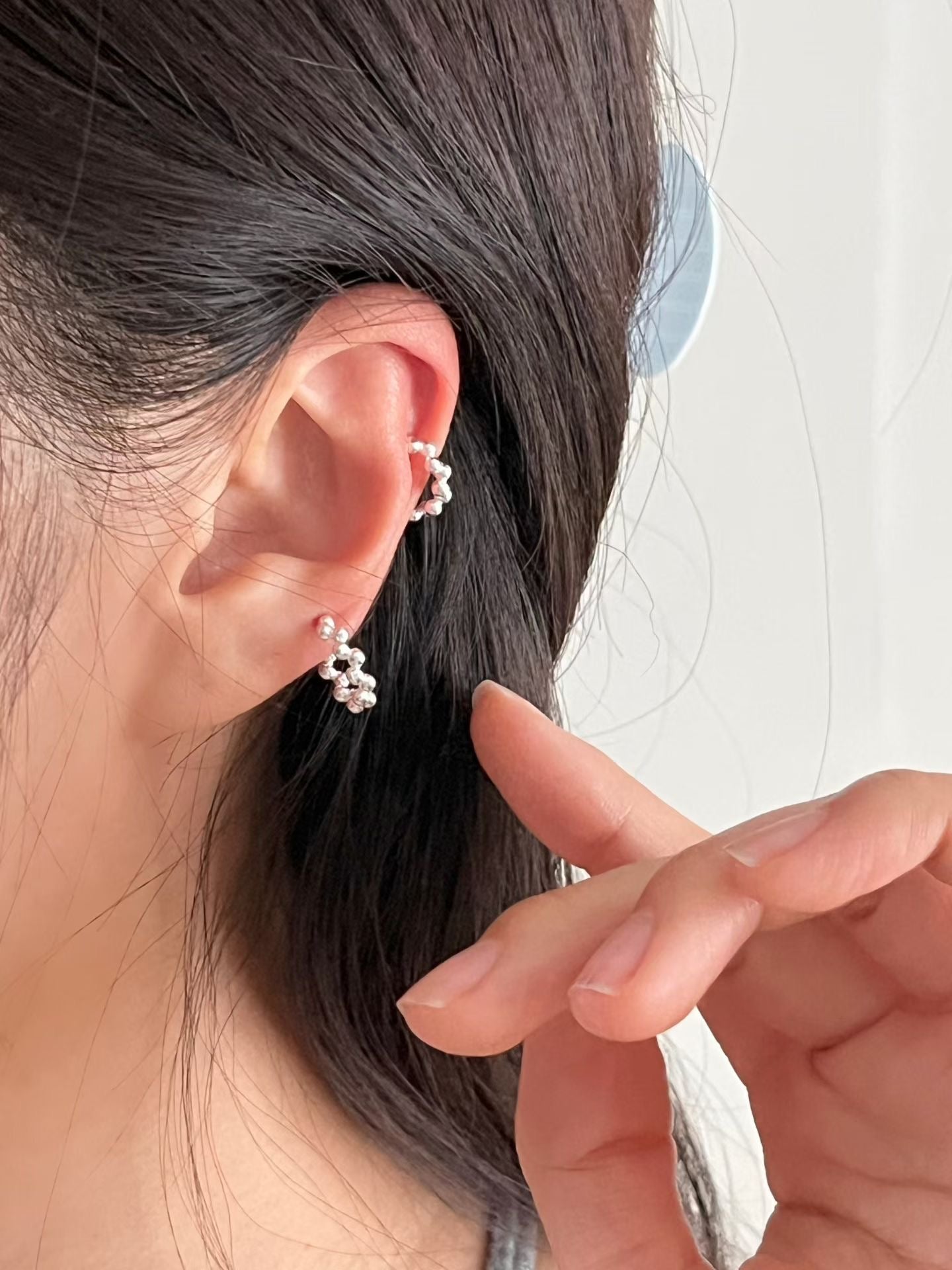 Petite Beaded Ear Cuffs | 小銀串珠耳扣￼