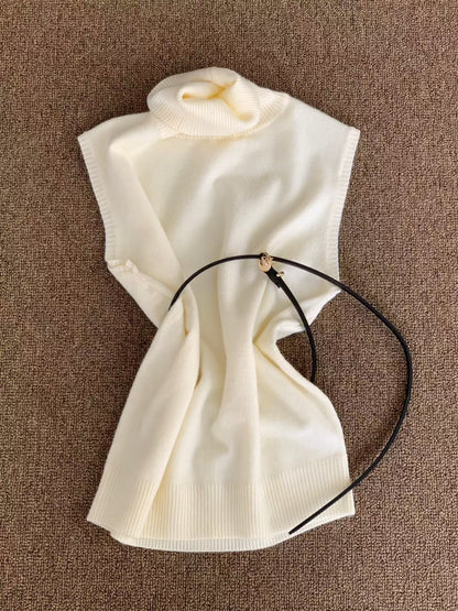 【Monotour 連線】Old Money Basics | Half Neck Feather Knitted Vest