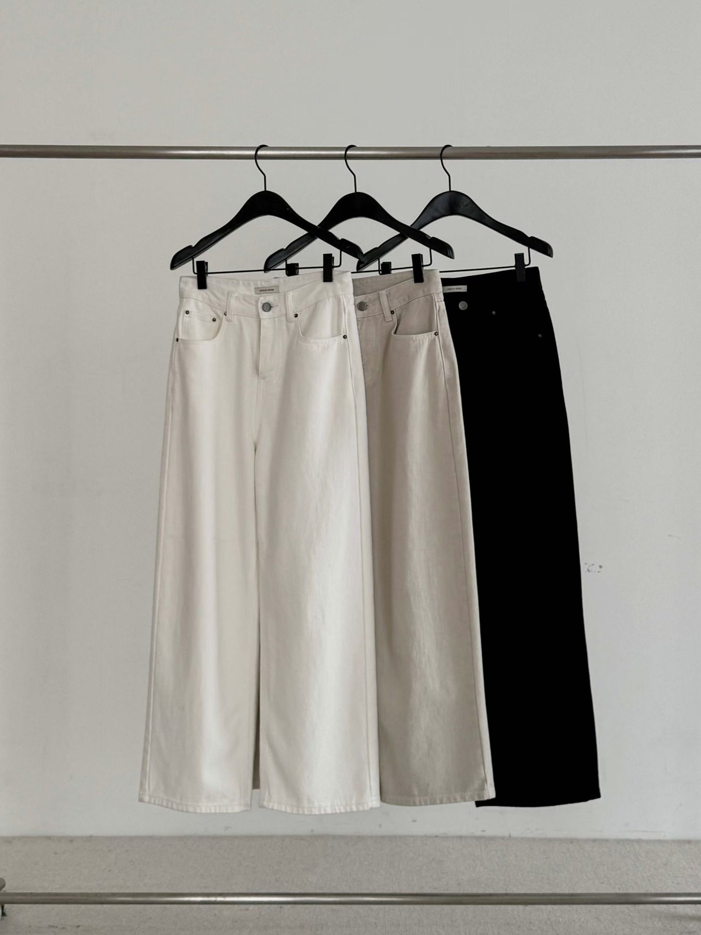 Parisian Sleek Everyday Pants