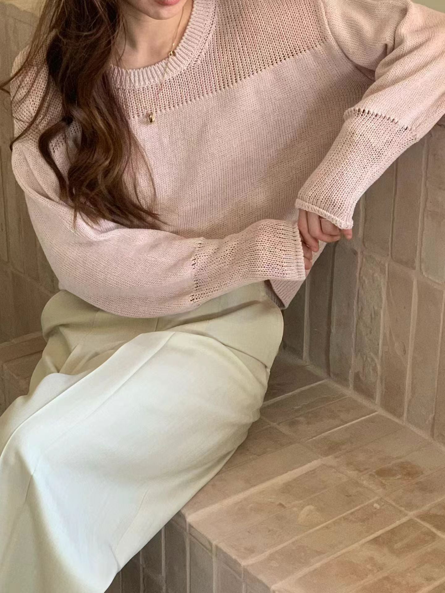[𝑳𝒊𝒏𝒆𝒏 𝑬𝒅𝒊𝒕] Delicate Crochet Shoulder Detail Top