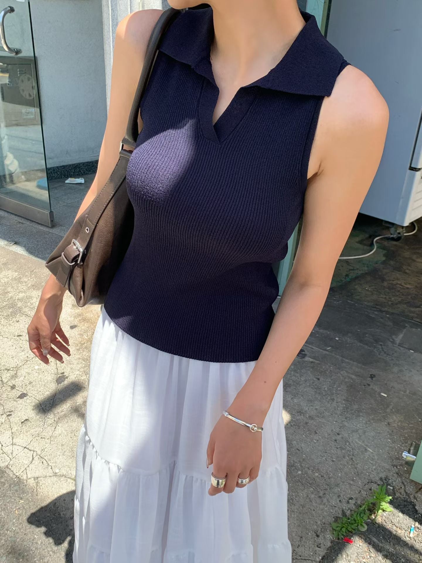 Collared Summer Linen Knit Vest | 夏日混麻質翻領針織背心