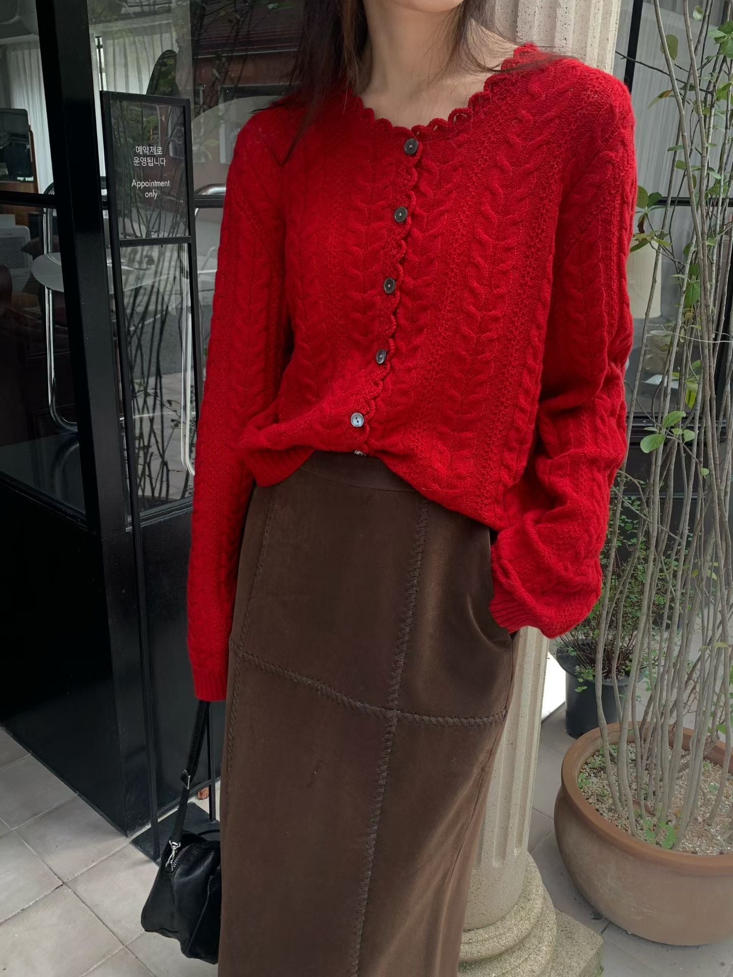 Delicate Floral Lace Cardigan | 精緻蕾絲滾邊針織外套