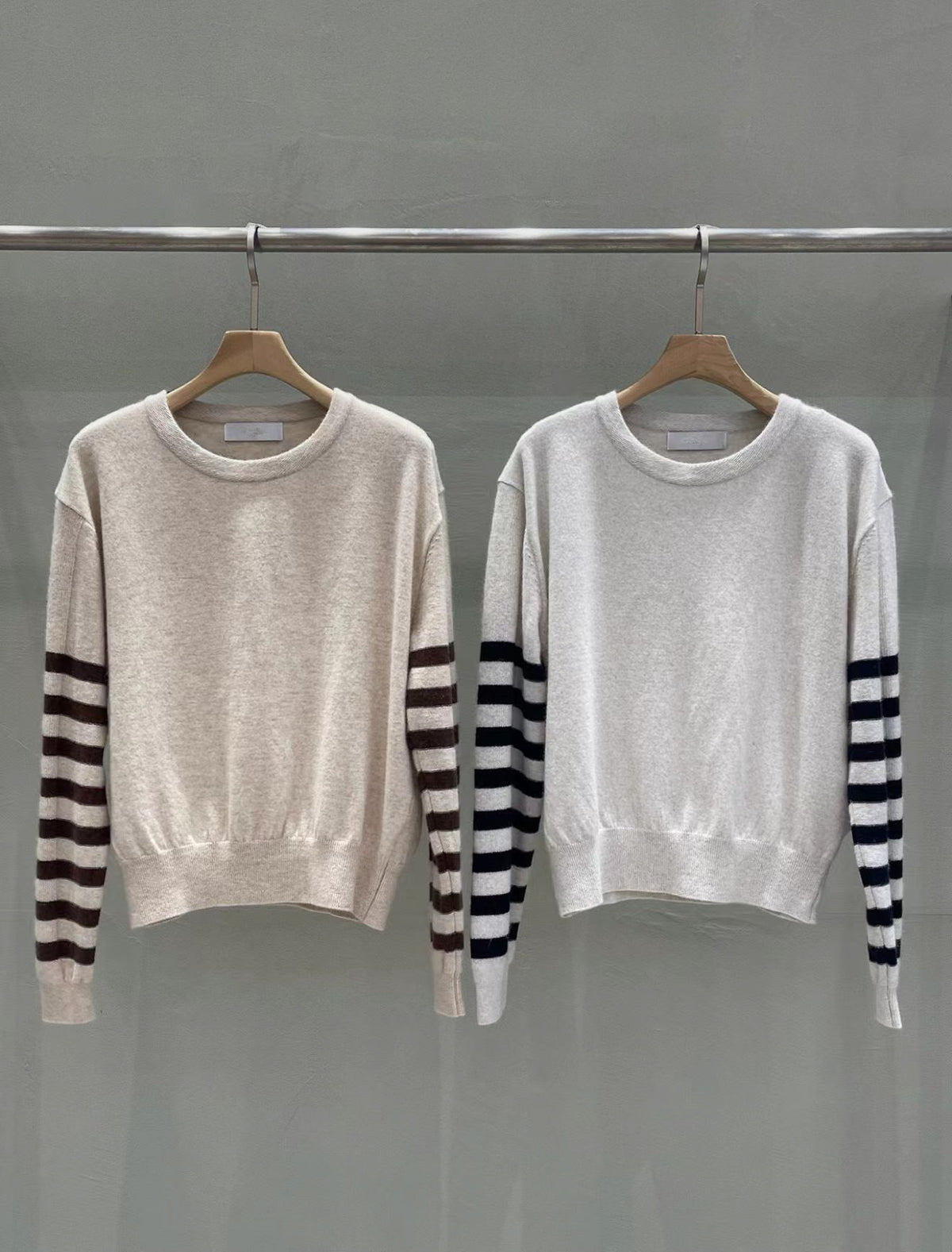 Heritage Camel Striped Sleeves Knit | 老錢風經典駝毛條紋手袖針織上衣