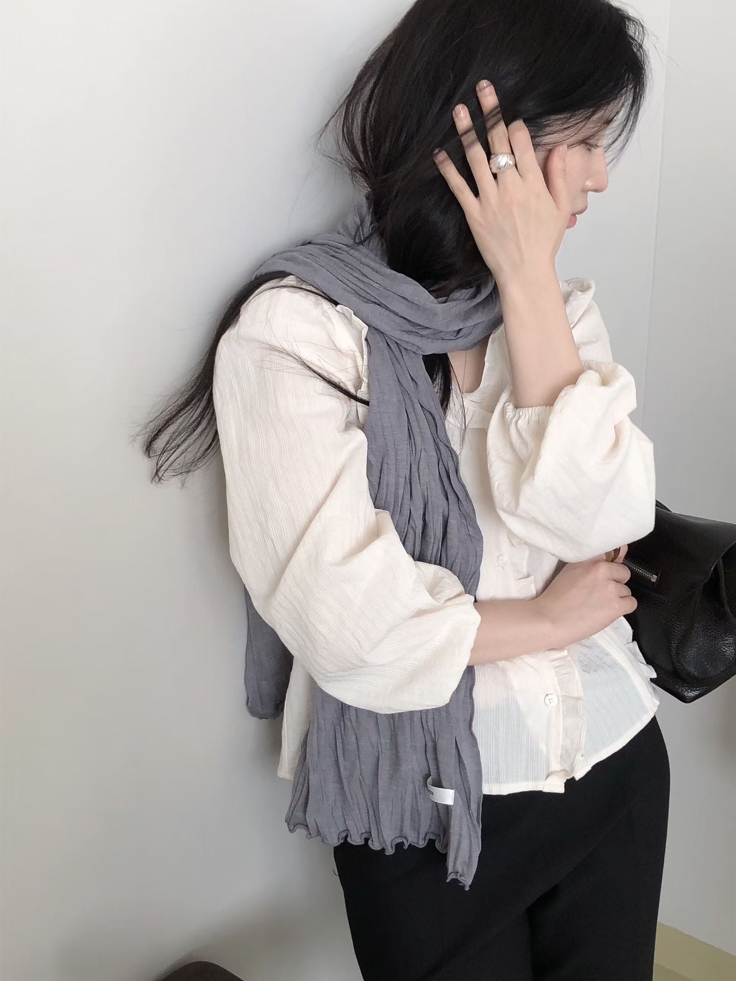 [春季必入飾品] Crepe Ruffle Scarf | 絹皺絲質頸巾￼