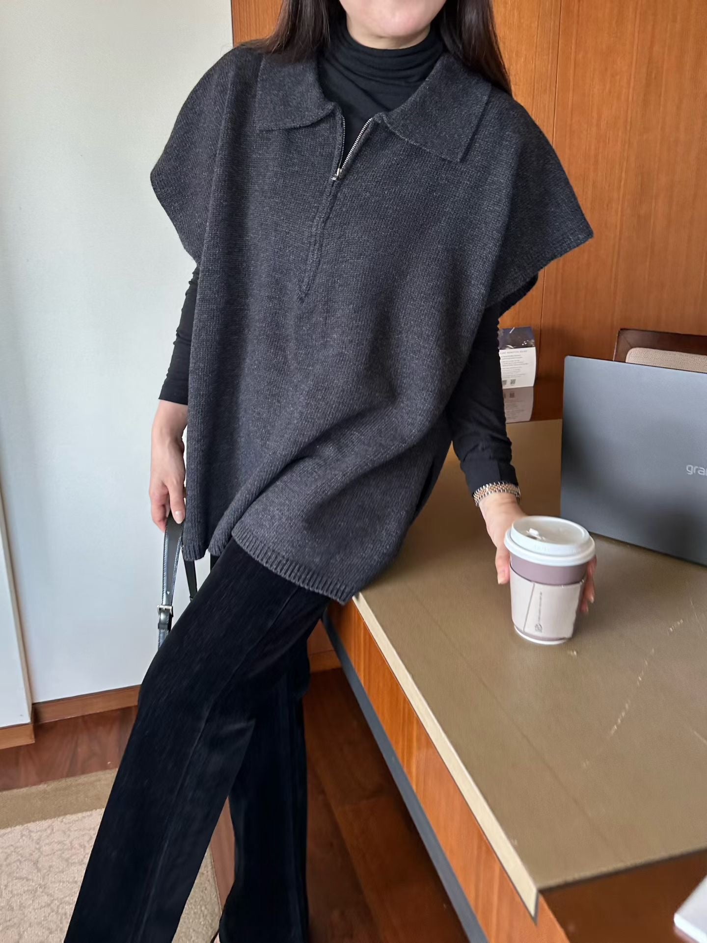 Extra Fine Wool Blend 2-way Cape