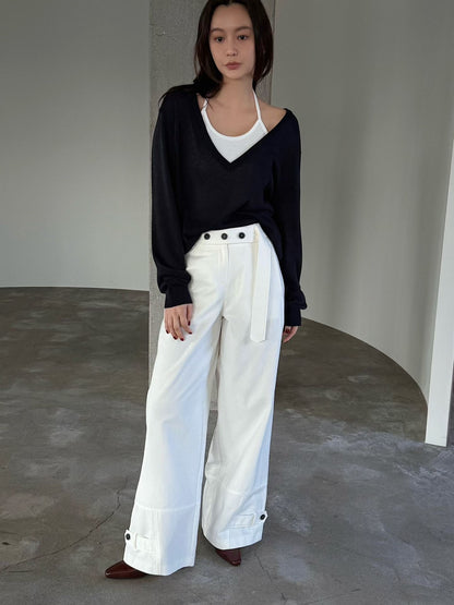[超薄大V針織] Airy Deep V Knit