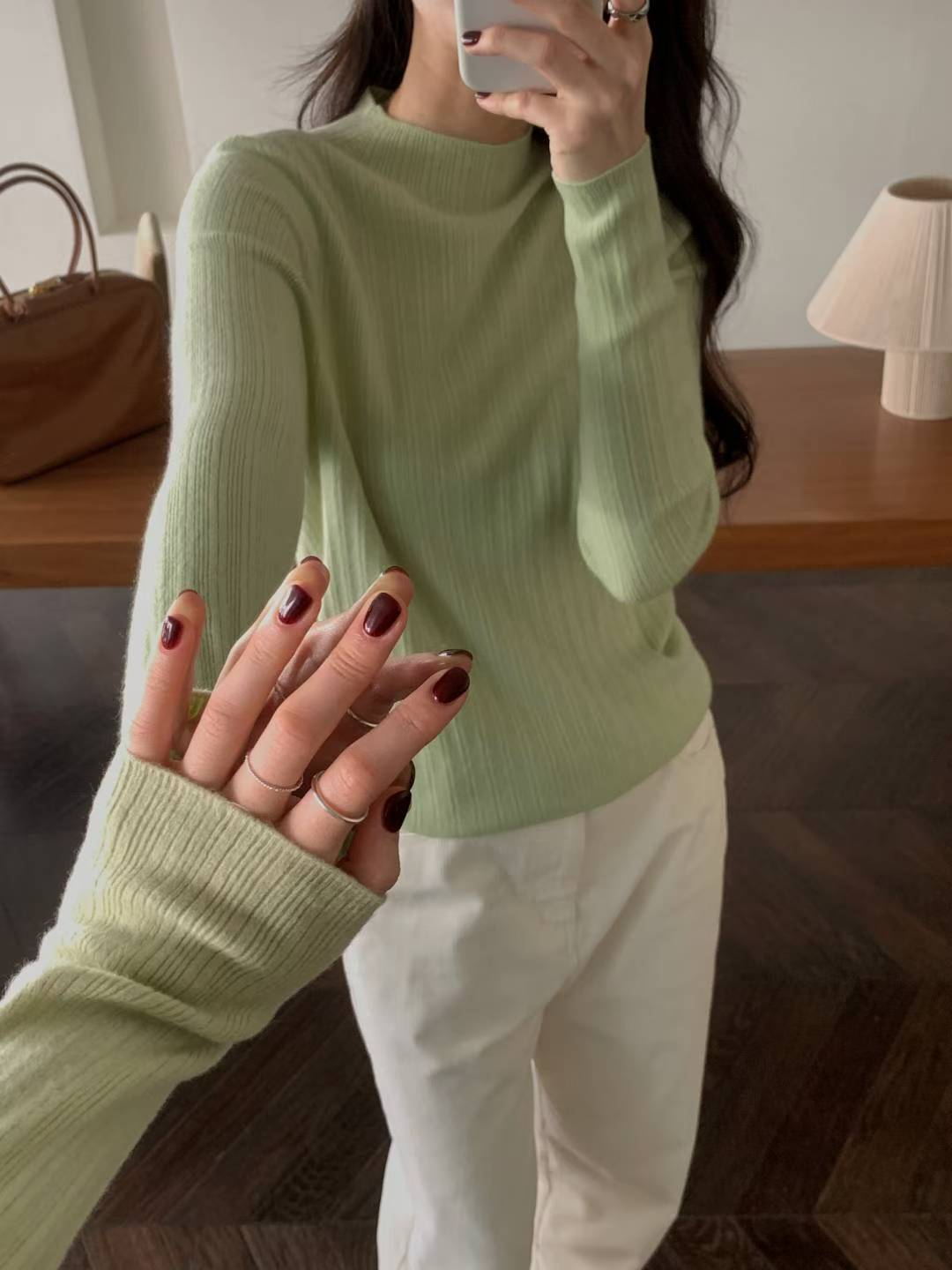 <<優美基礎Top>> Mock Neck Groovy Top | 中領暗直紋上衣