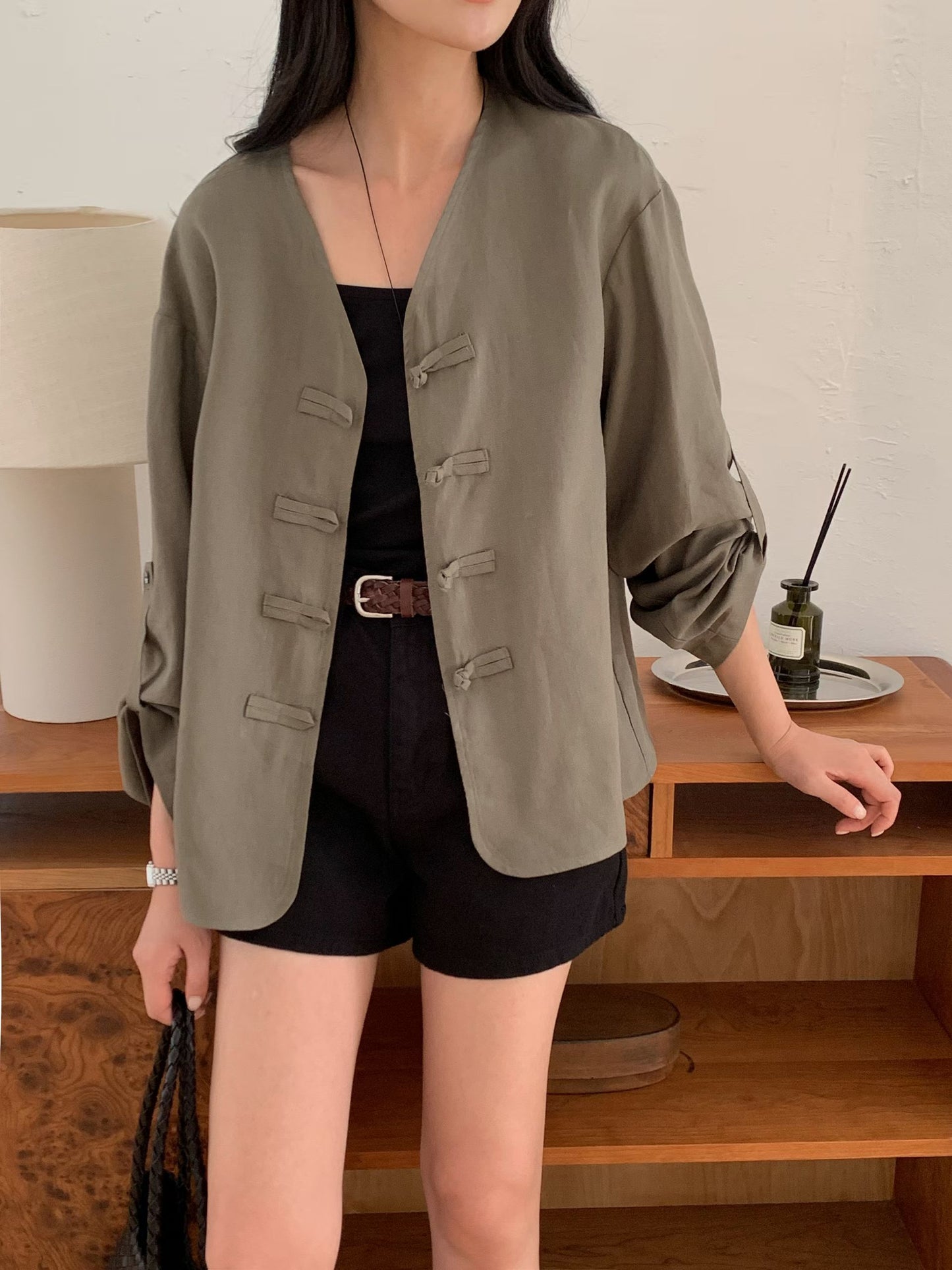 Tencel-Linen Retro Hook-Tie Jacket | 天絲亞麻鉤扣綁帶復古外套