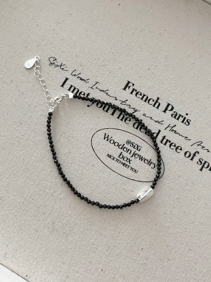 Petite Ink Black Bracelet | 迷你墨黑串珠手鏈￼