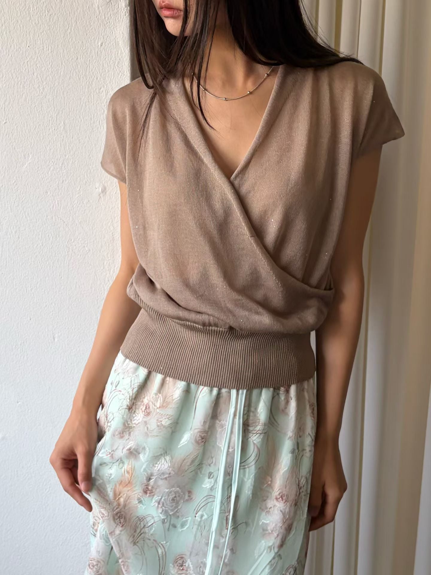 Tencel Cross Vest Knit | 天絲交疊線條背心針織