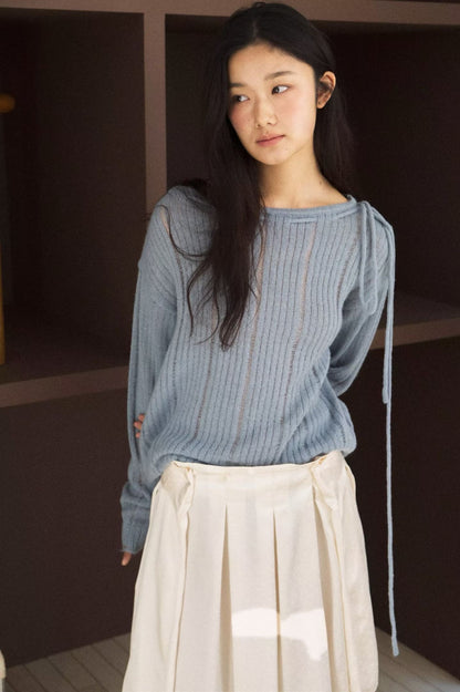 Shoulder Bow Ripped Detail Knit Top