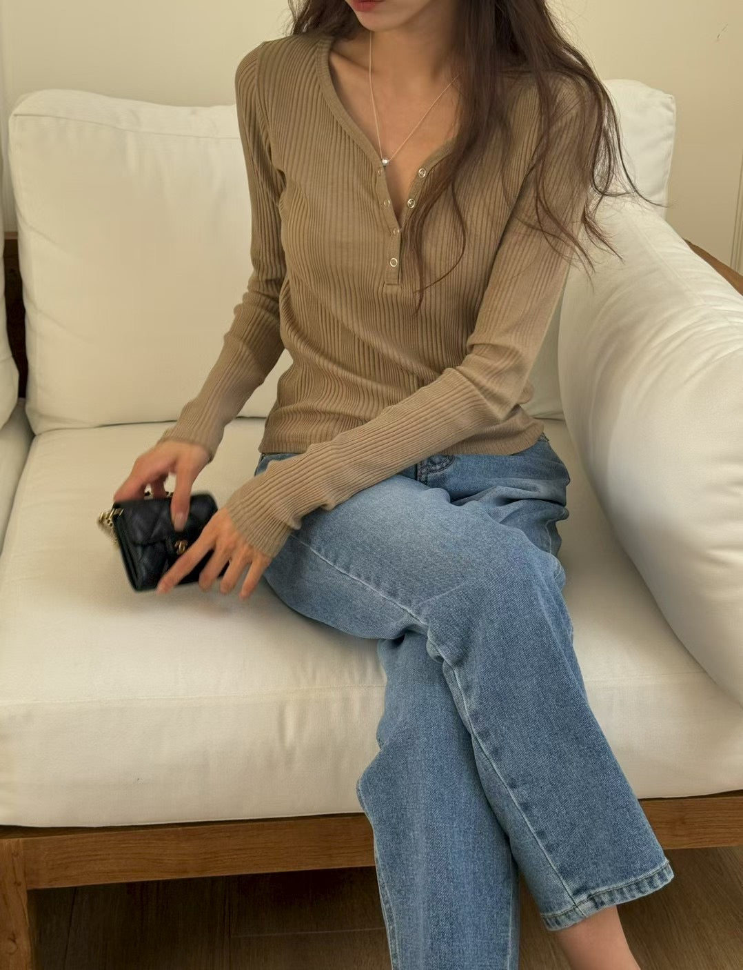 [連線壓軸加碼款] Teardrop Winter Basic Top | 水滴領口暗直紋上衣