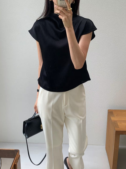 【Monotour 連線】絲滑小飛袖 Silky Capped Sleeves Blouse