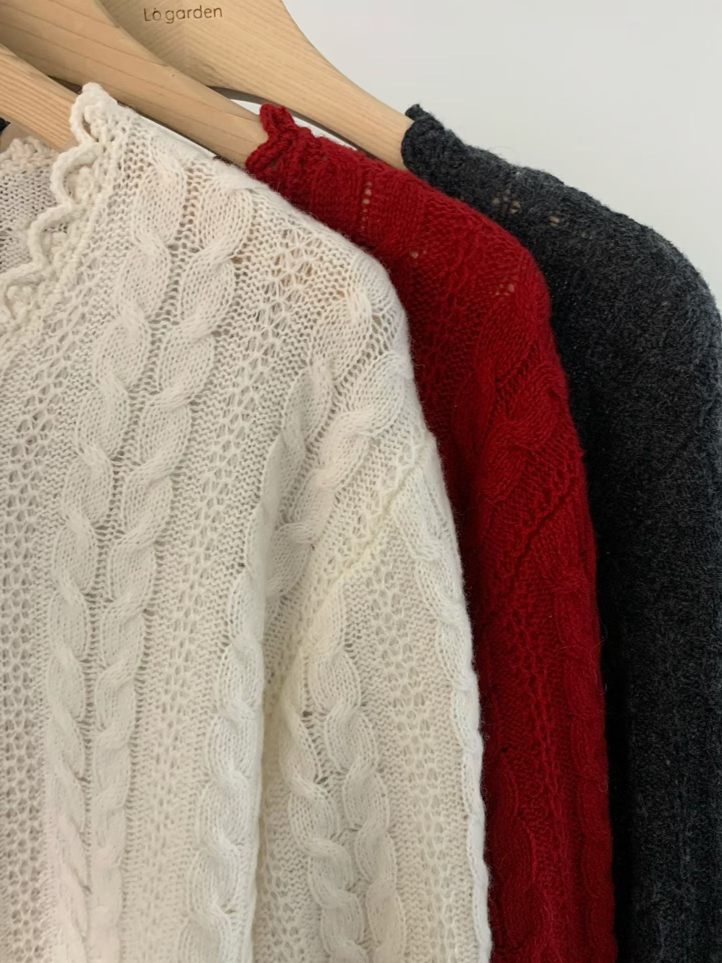 Delicate Floral Lace Cardigan | 精緻蕾絲滾邊針織外套