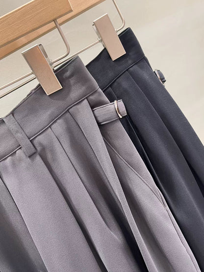 Elegant Side Buckle Flowy Wide-Leg Trousers | 飄逸闊腿側扣細節長褲