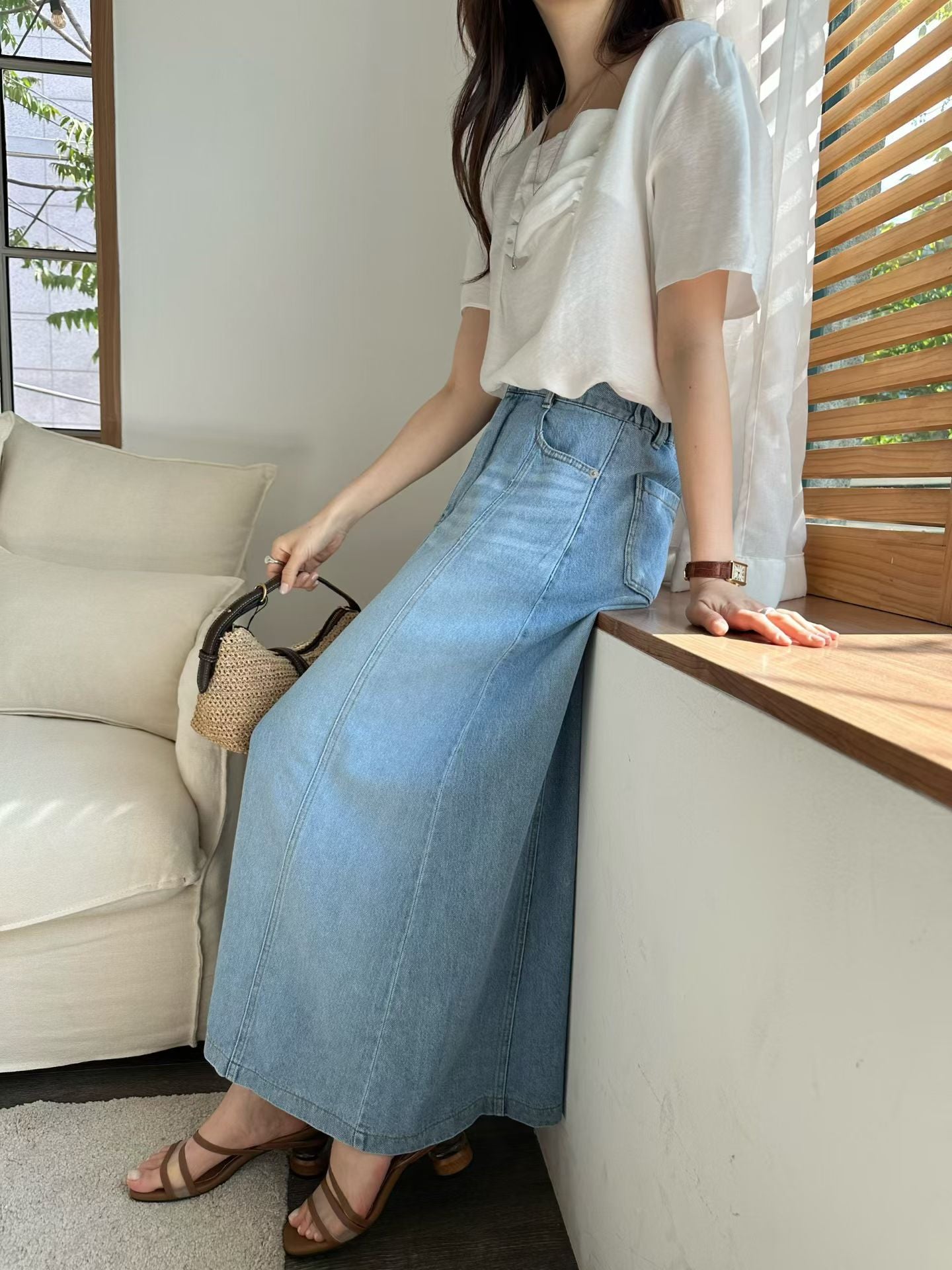 Square Neck Scrunchie Blouse | 方領皺褶細節上衣