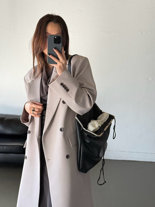 The Lady Clamp Cow Leather Bag