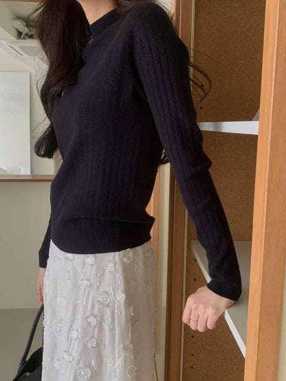 <<優美基礎Top>> Mock Neck Groovy Top | 中領暗直紋上衣