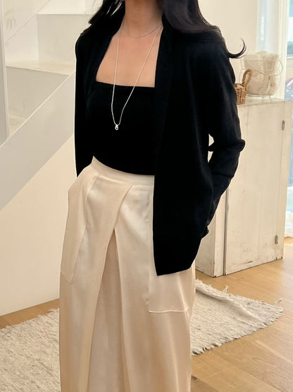 優雅平領背心外套套裝 | Flat Fold Detail Cami & Cardi Set