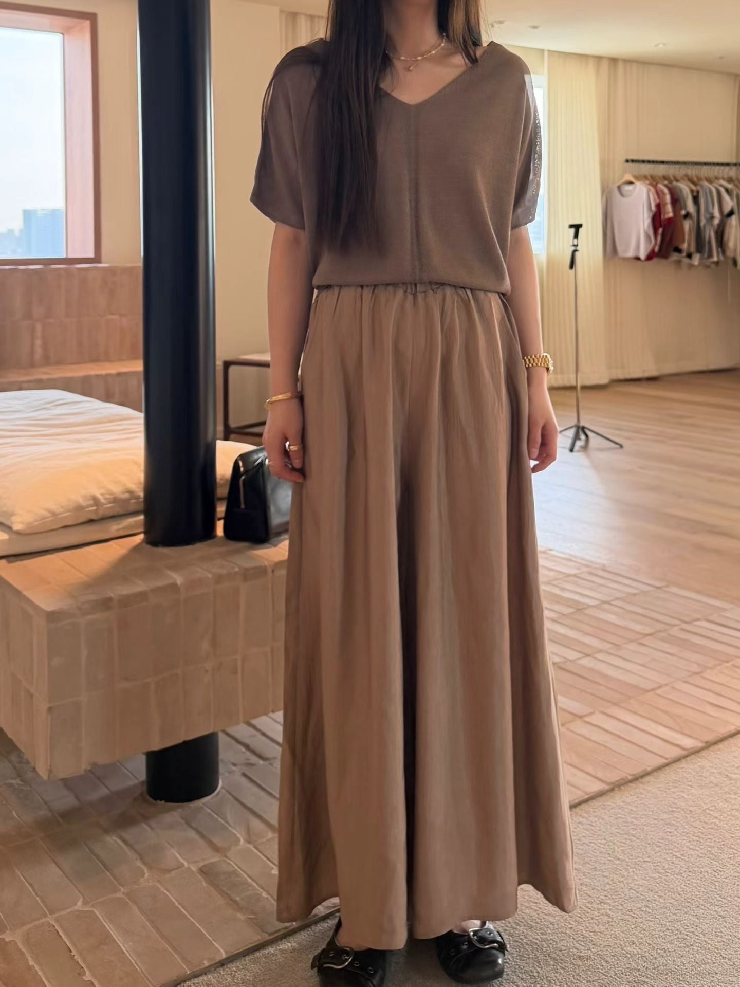 Luxurious Icy Cooling Pants | 絲滑冰感闊長褲