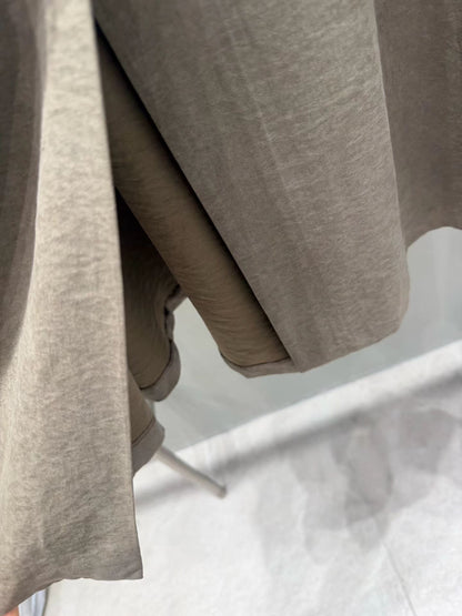 Light Velvety Wide A-Line Skirt |絨感寬A半身裙