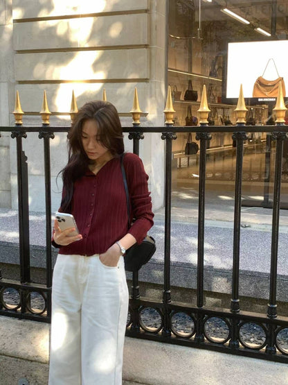 Paris Elegance Textured Cardigan | 柔軟暗直紋外套