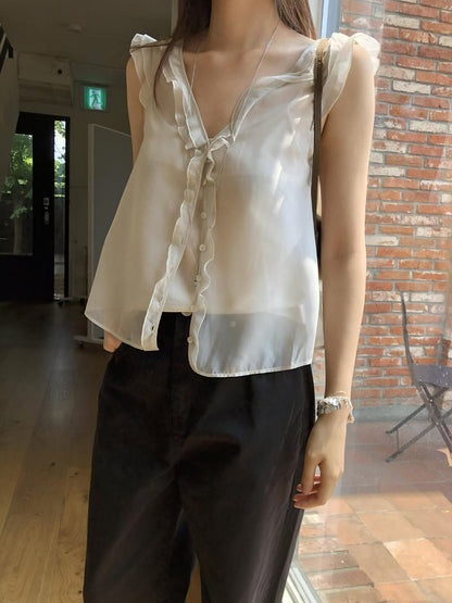 Fairy Bloom Ruffle Blouse | 仙氣荷葉滾邊小飛袖背心
