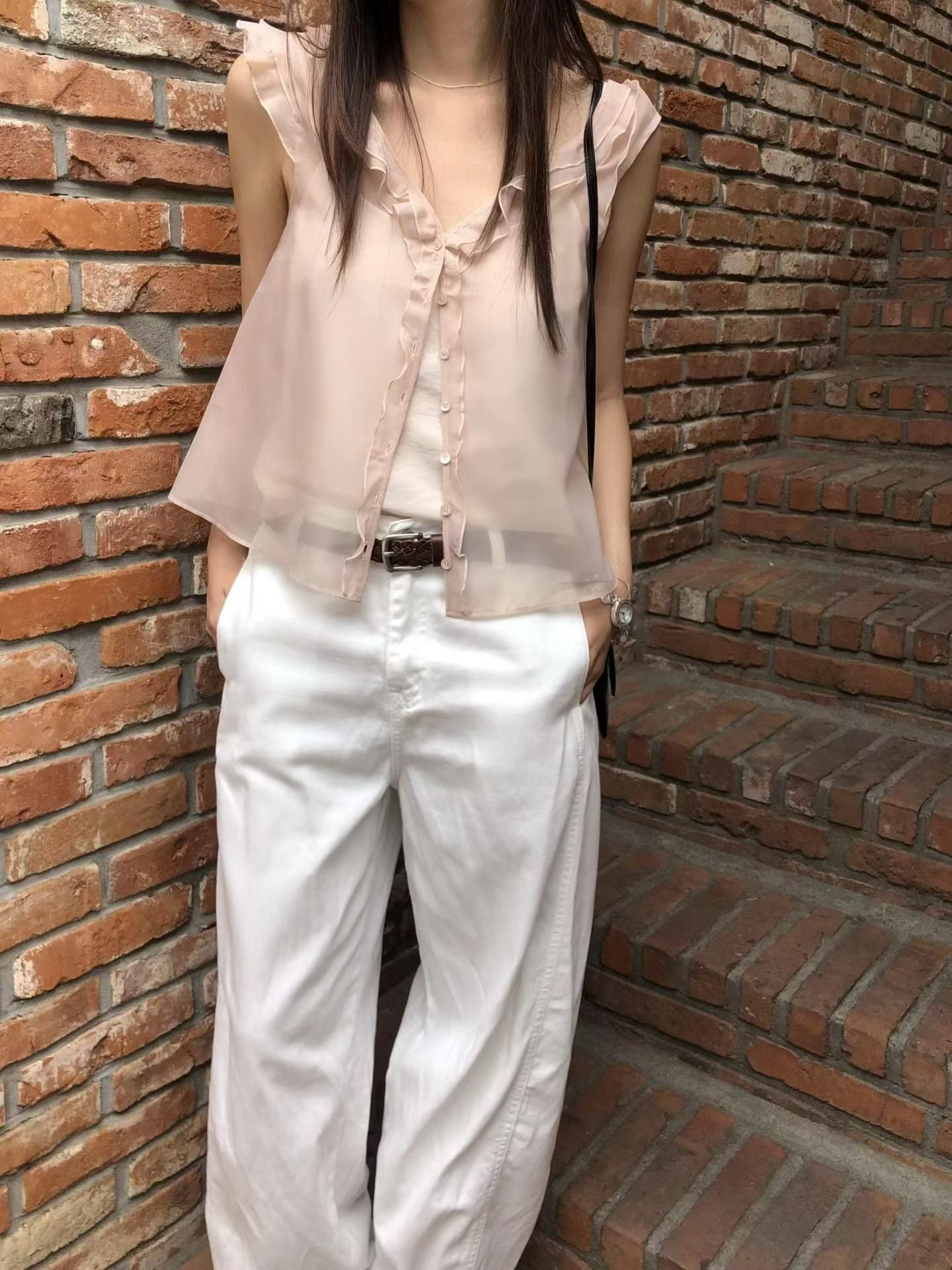 Fairy Bloom Ruffle Blouse | 仙氣荷葉滾邊小飛袖背心
