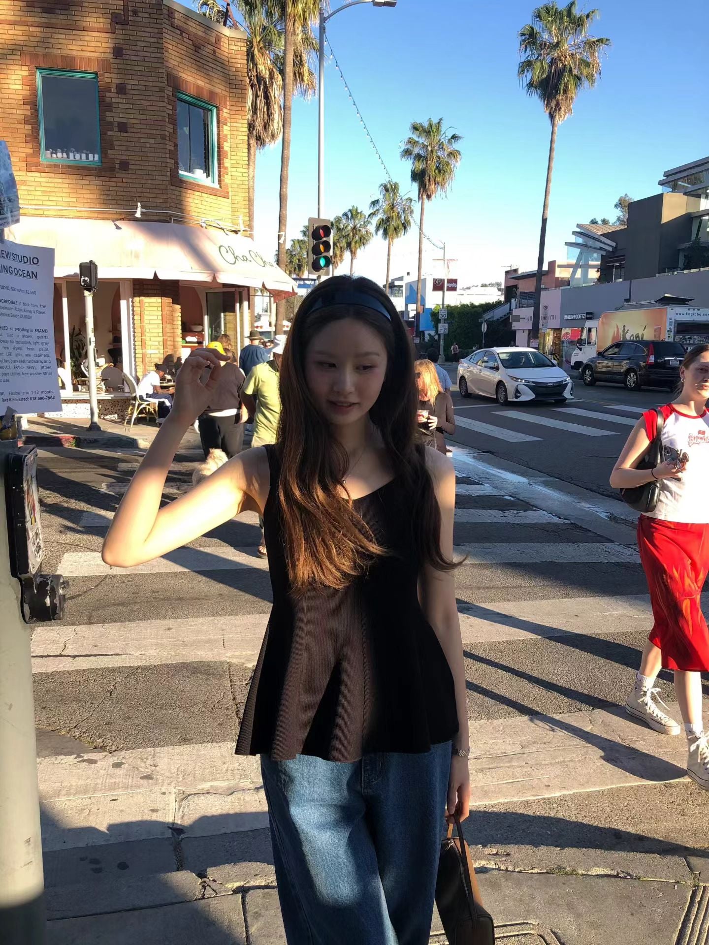 【店主大推！】氣質傘形彈性上衣 | Elegant Sophie Peplum Top