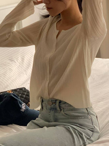 Paris Elegance Textured Cardigan | 柔軟暗直紋外套
