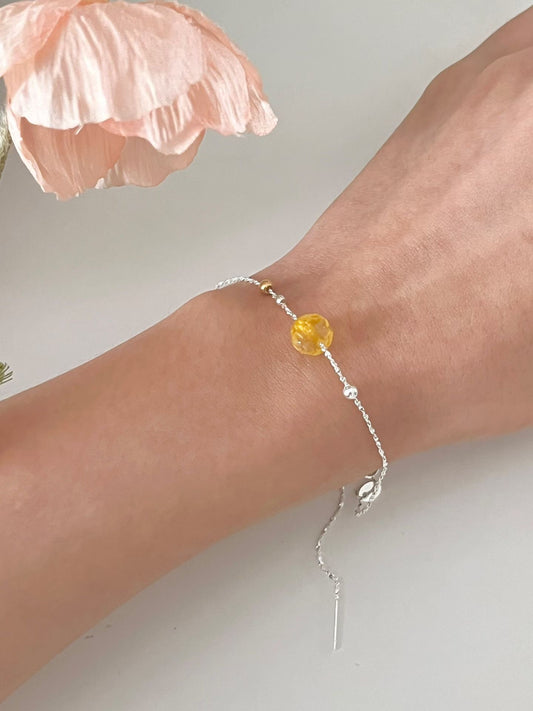 Sunlit Yellow Bead Bracelet | 日光小黃珠￼手鍊