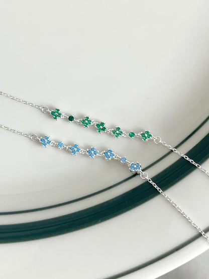 Petite 5-Flower Motif Bracelet | 簡約閃彩小花手鏈