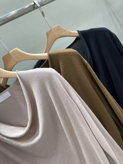 Luminous Fluid-Drape Silk Top | 絲質光澤滑感垂墜上衣