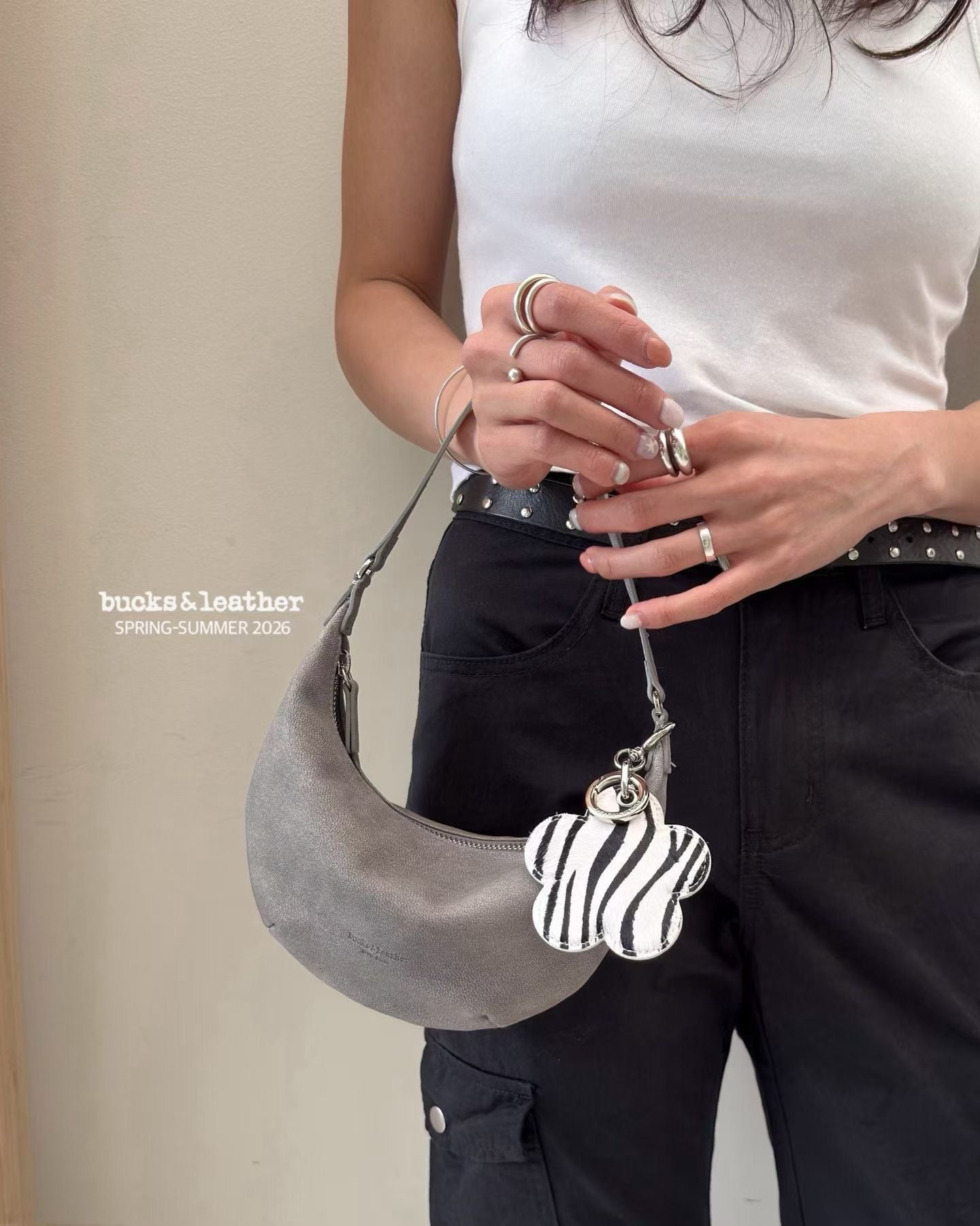 Bucks & Leather Mini Moon Shoulder Bag | 牛皮小月牙手袋