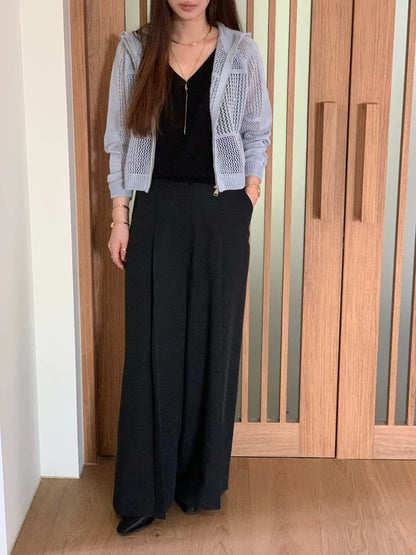 [𝑳𝒊𝒏𝒆𝒏 𝑬𝒅𝒊𝒕] Button Detail Classic Knit