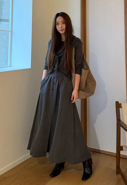Light Velvety Wide A-Line Skirt |絨感寬A半身裙