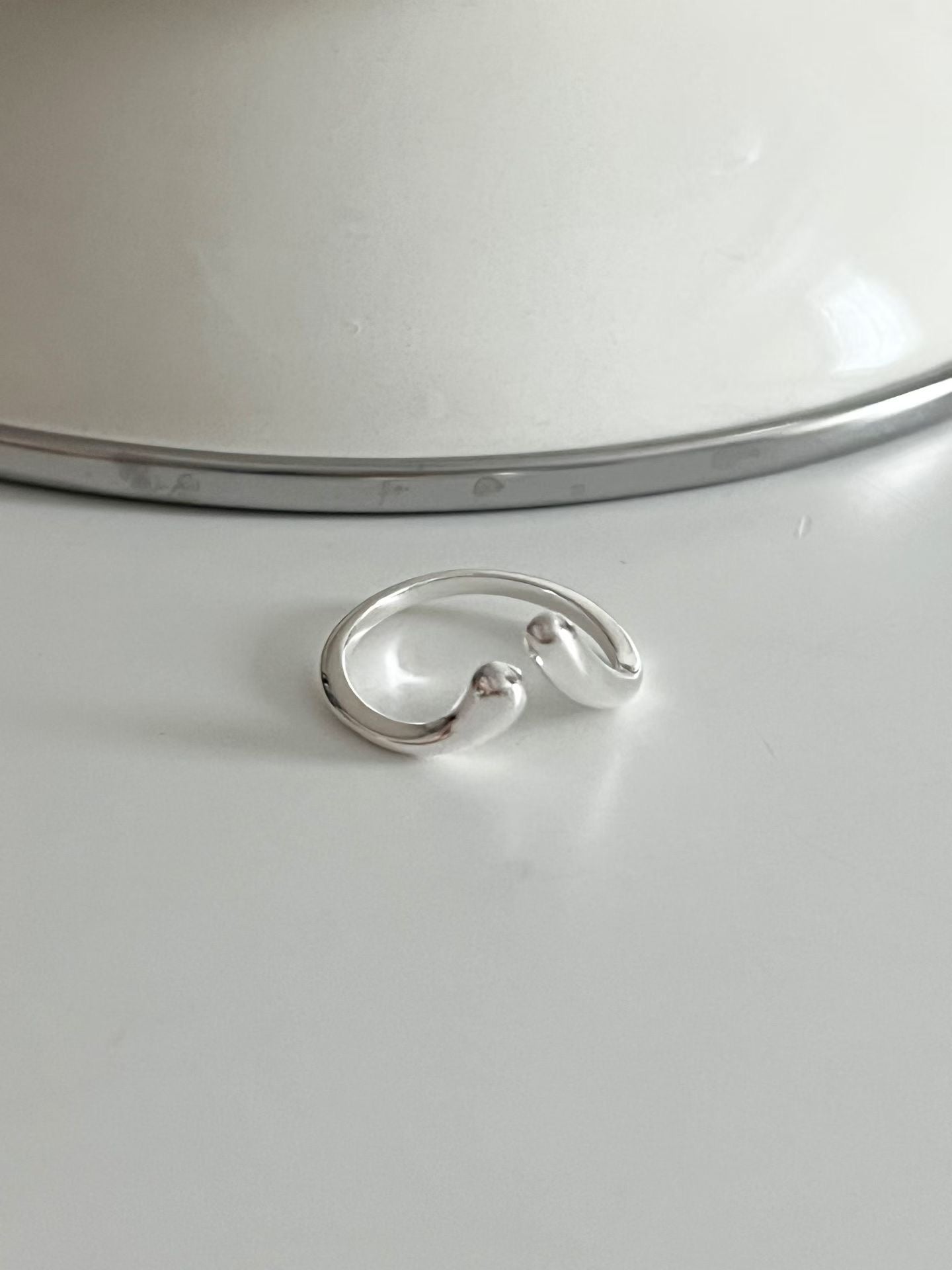 Fluid Drop Curl Ring | 流線水滴捲曲戒指￼