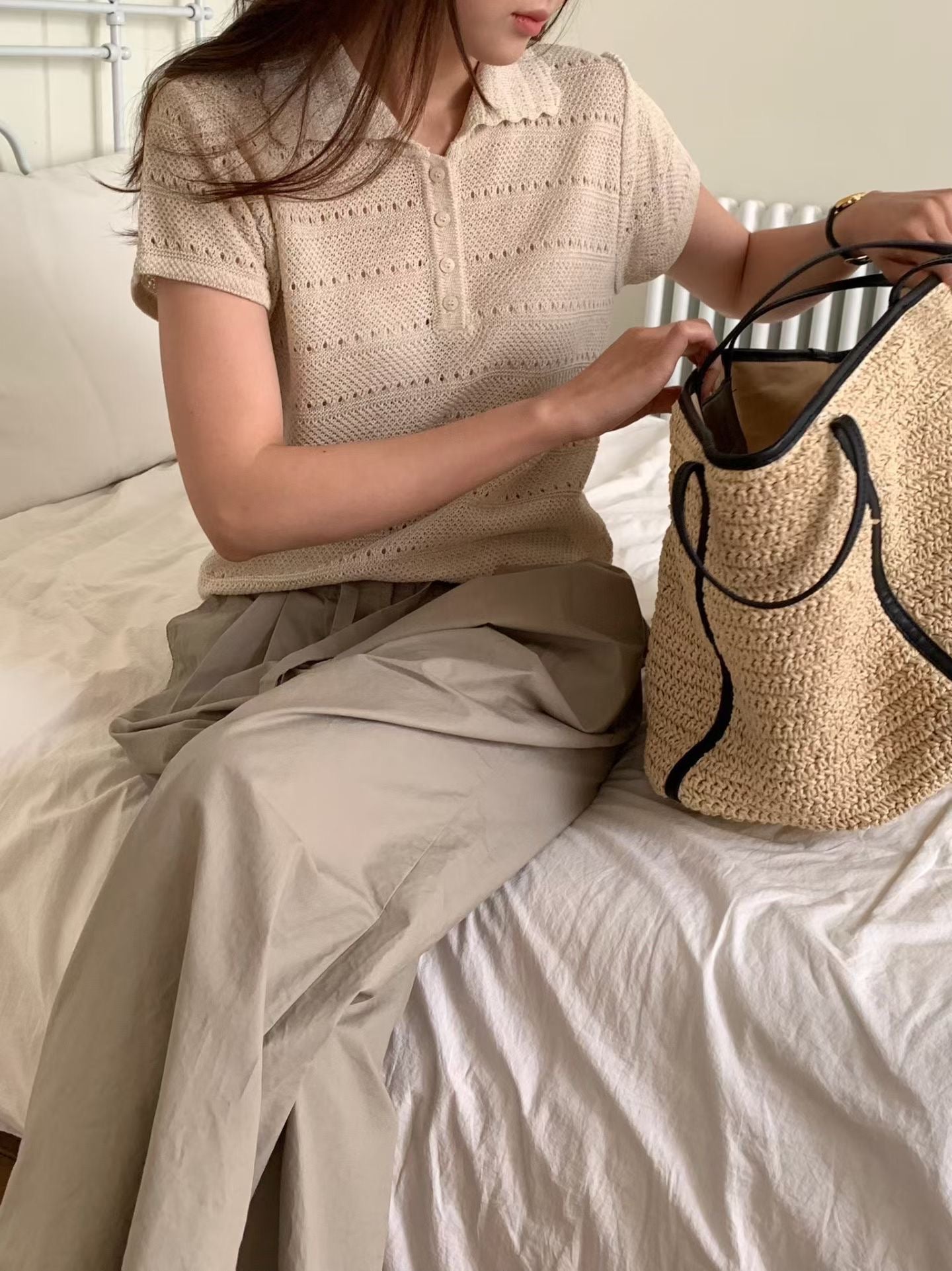Frill Collar Lacey Tee | 滾邊細節小通花上衣￼