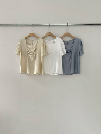 Square Neck Scrunchie Blouse | 方領皺褶細節上衣