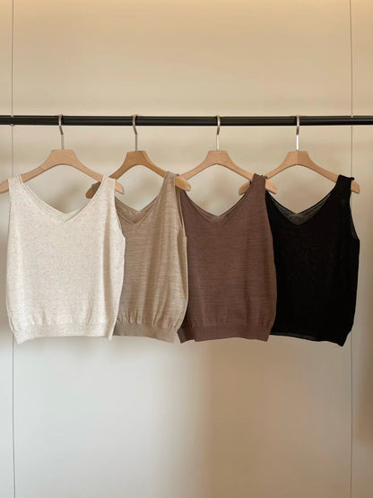 [𝑳𝒊𝒏𝒆𝒏 𝑬𝒅𝒊𝒕] 店主大愛！Elegant V-Neck Top | 輕薄基礎V領麻質背心