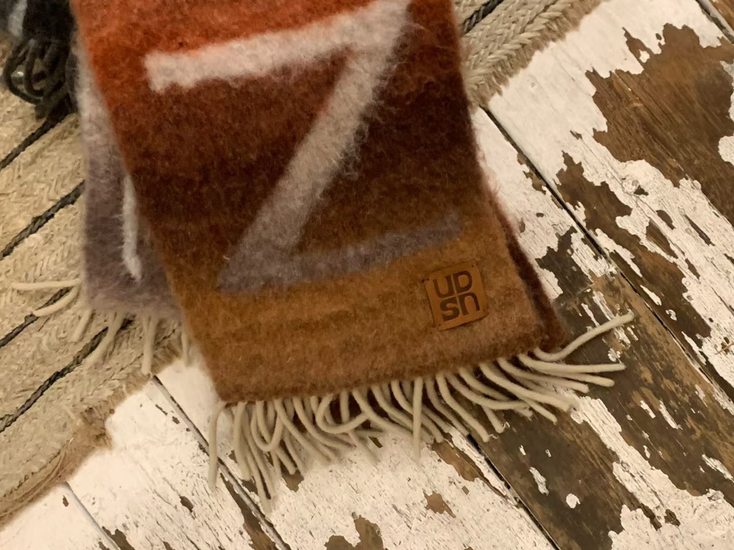 UNDERSON Abstract Wool Scarf