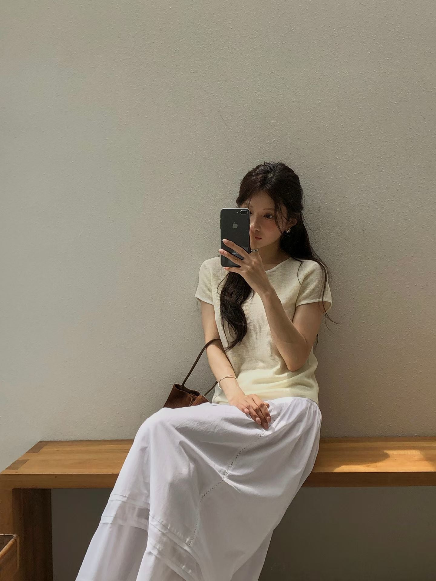 Soft Piping Halo Knit | 滾邊羽霧感輕針織上衣