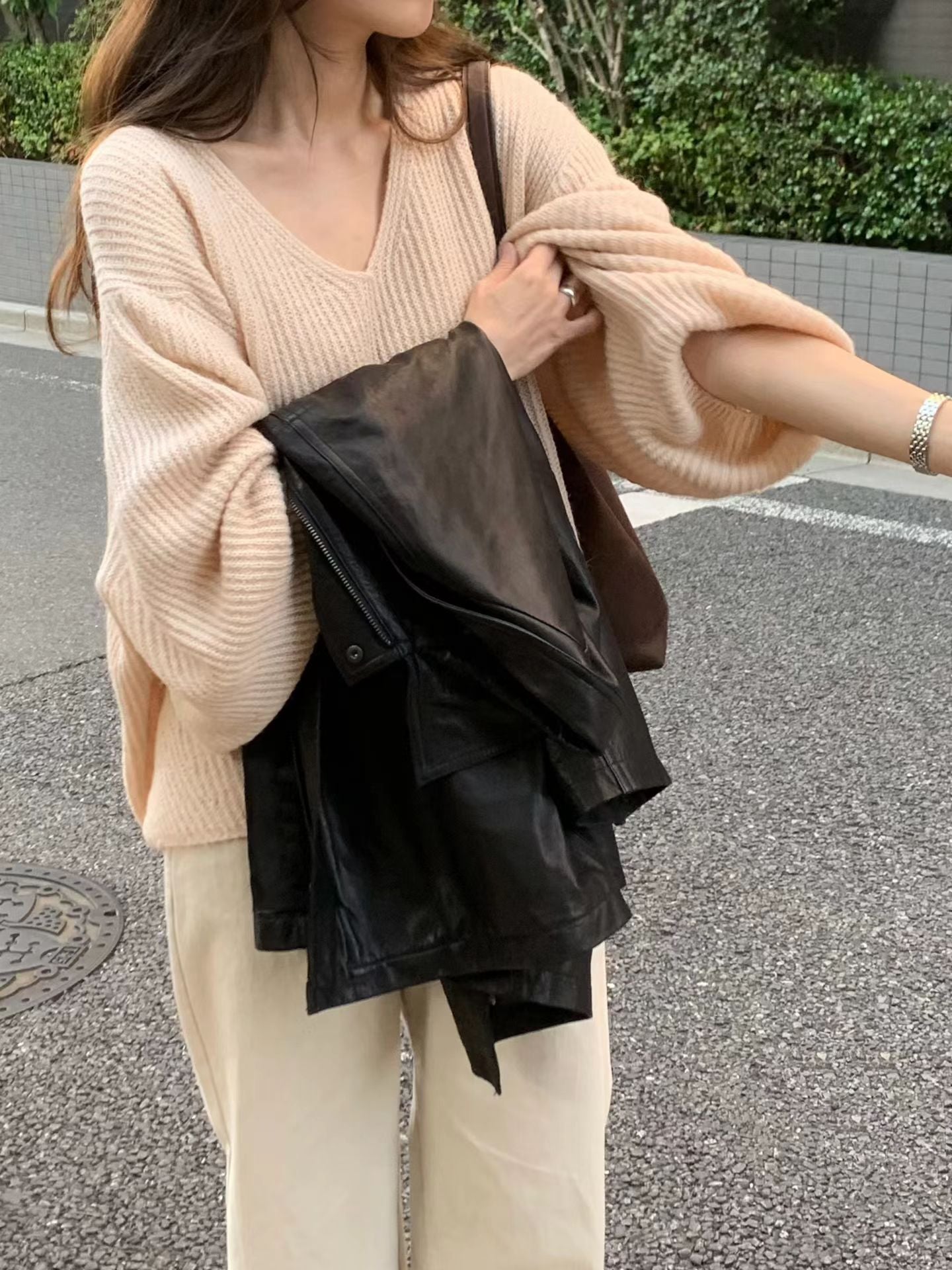 <皇牌檔口出品>￼Breezy Slouchy V-Neck Knit | 輕版燈籠袖針織