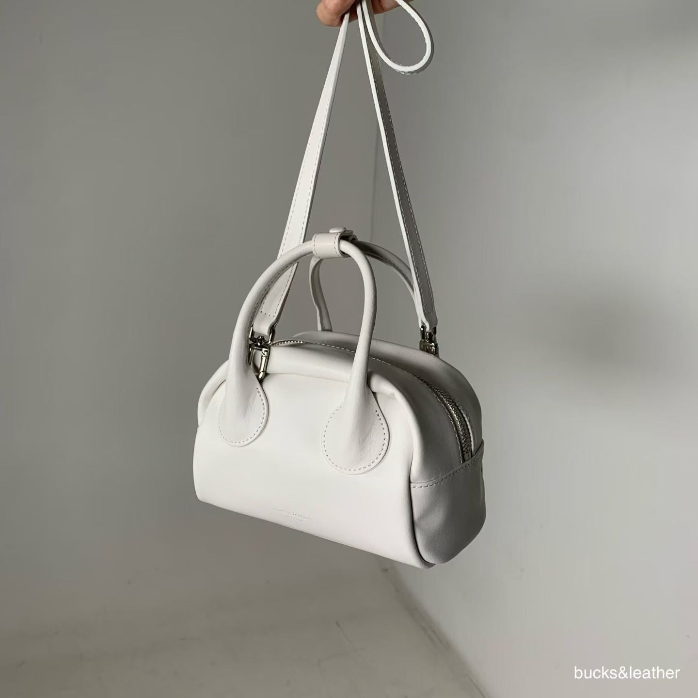 【Monotour 連線】Bucks & Leather Mini Cutie Lambskin Bowling Bag