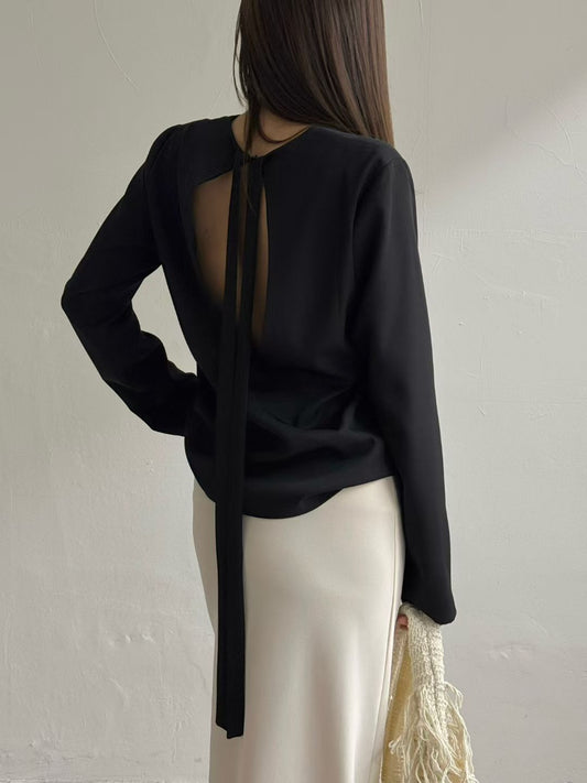 暗珠光背面小心機襯衫 | Pearly Low Back Ribbon Blouse