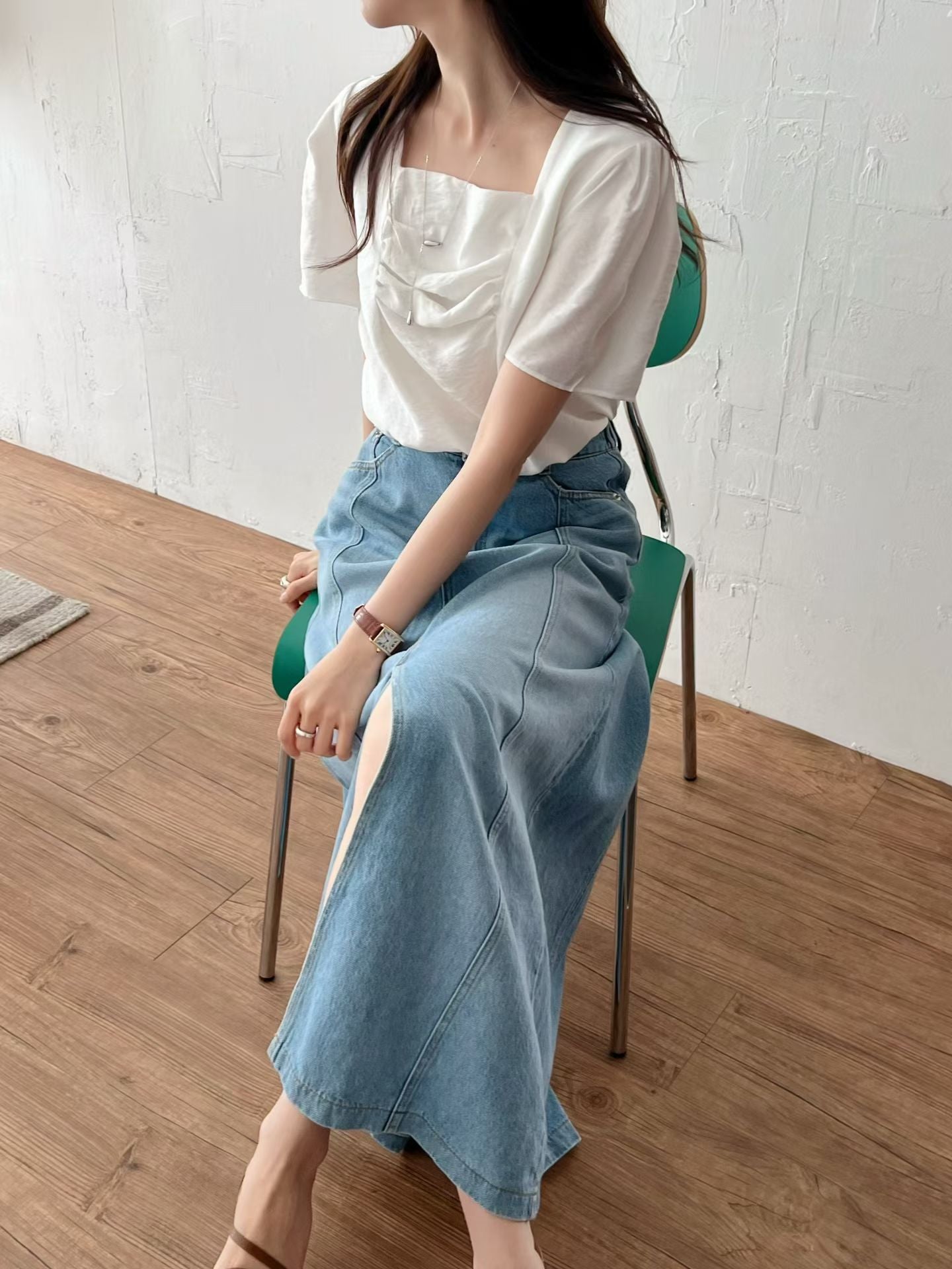 Square Neck Scrunchie Blouse | 方領皺褶細節上衣